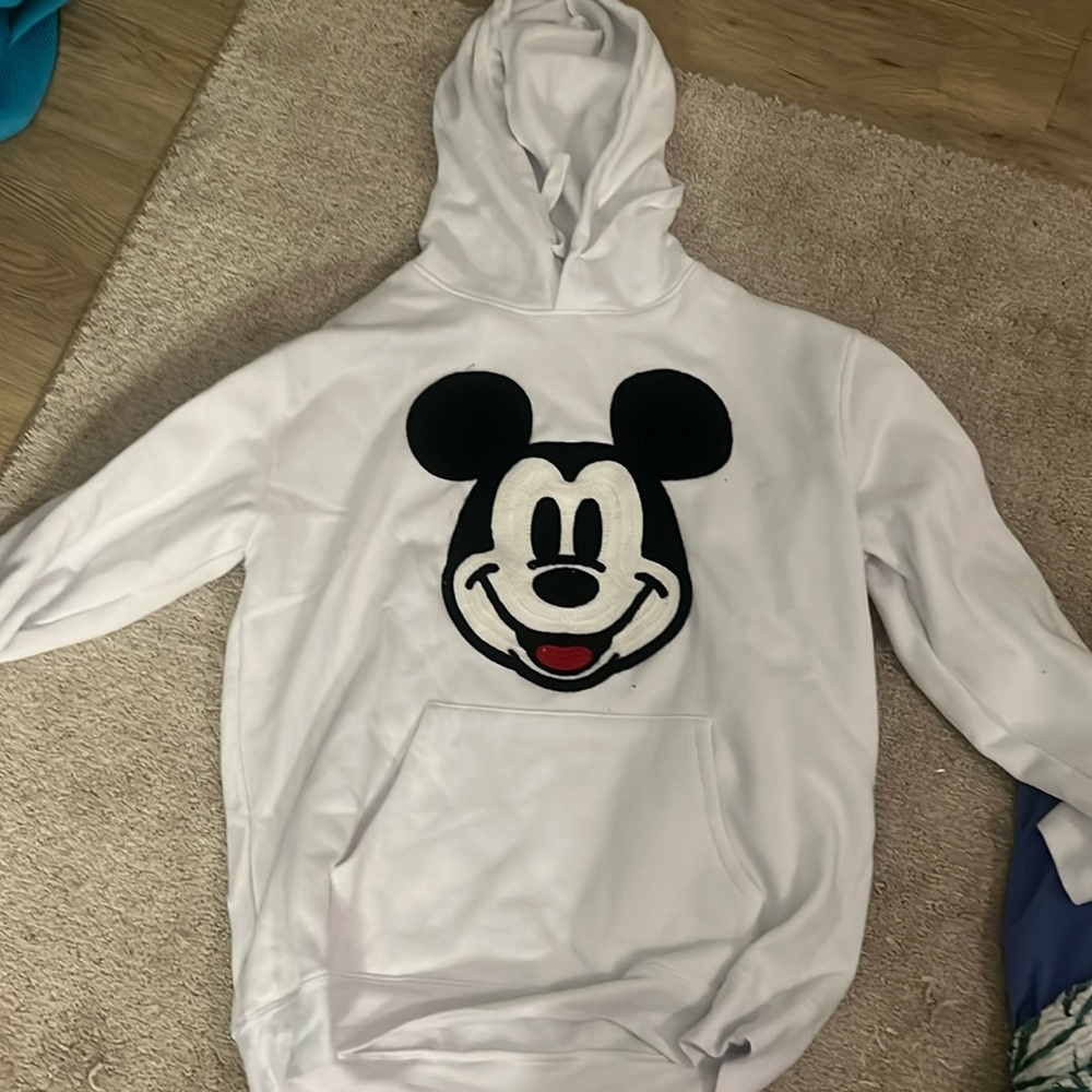 Disney Mickey Mouse, white sweatshirt